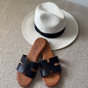 Straw Hat and Italian Black Leather Sandals